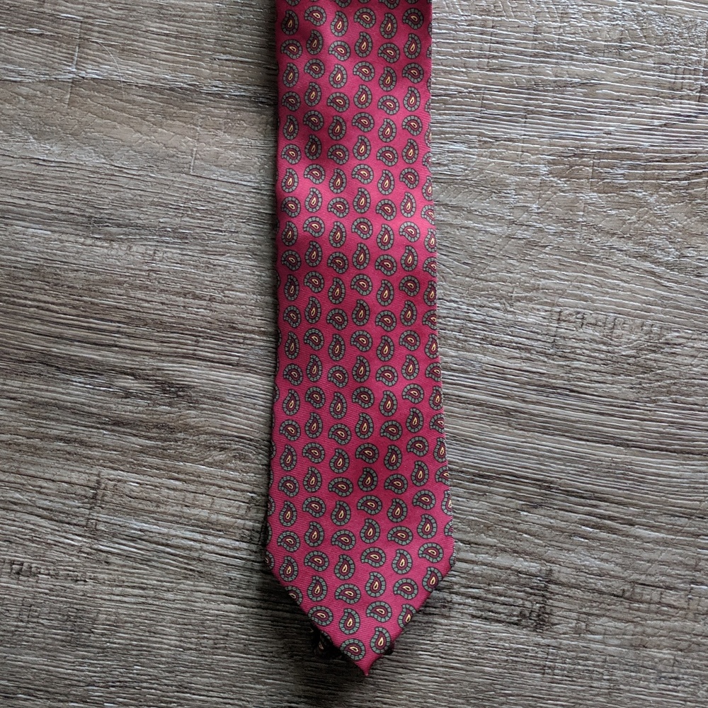 Lands End Red Paisley Tie